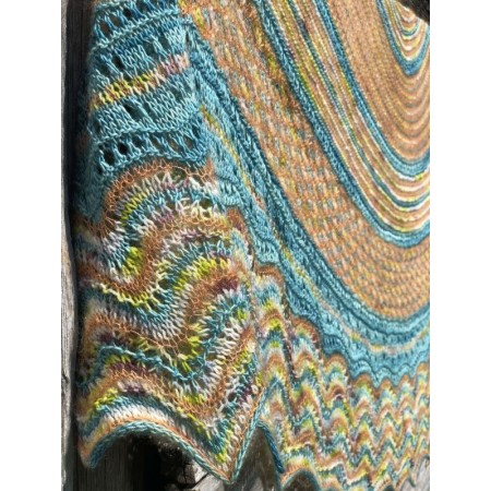 Châle Wooly Moon - patron tricot Une Maille à la Fois