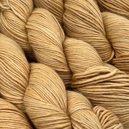 Laines DK Teinture végétale - Quechua Alpaga | Une Maille à la Fois