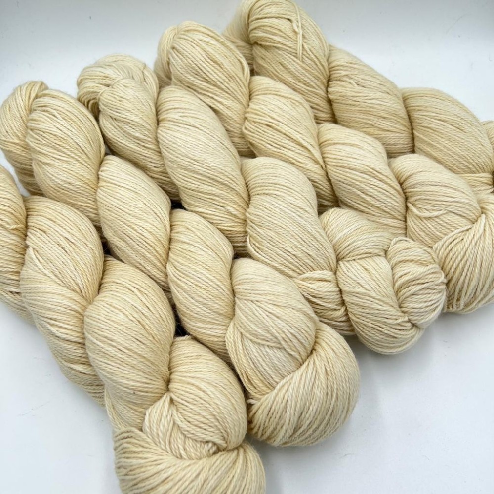 Fingering 100% pur baby alpaga, teinture végétale, bio et équitable