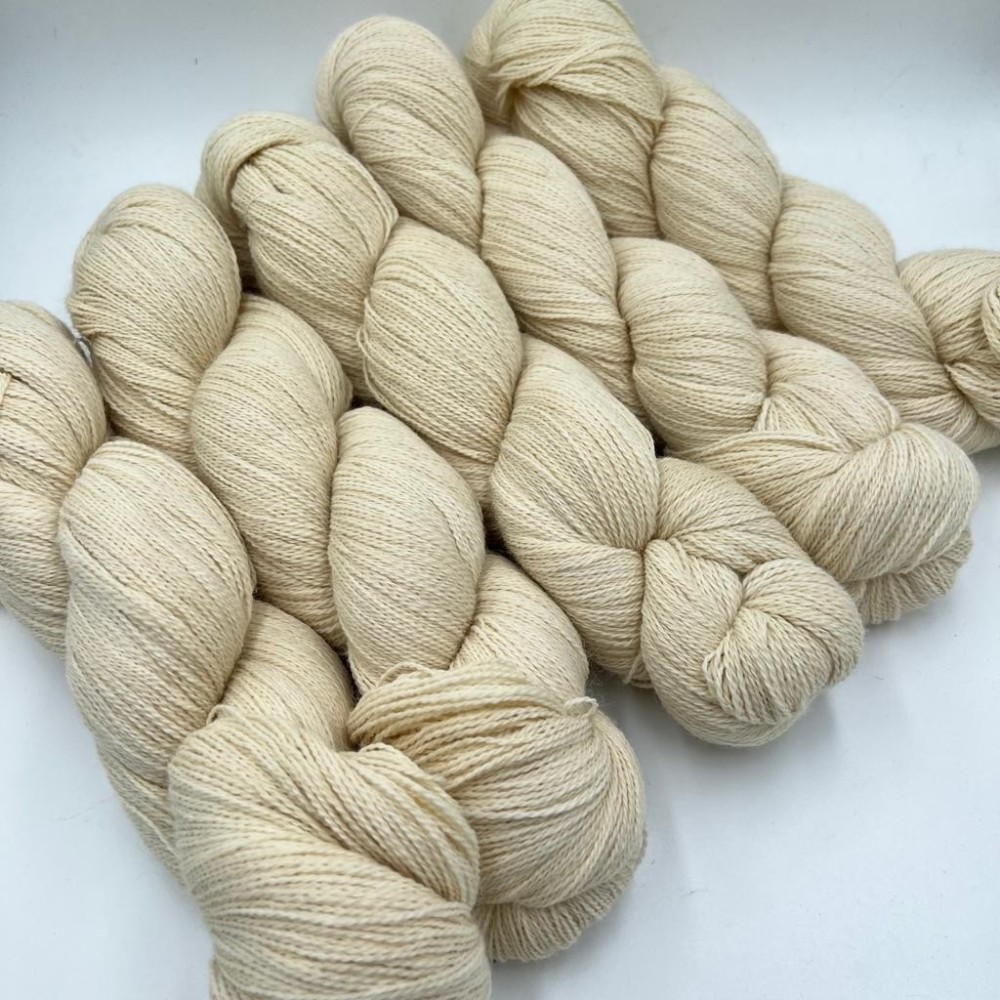 Laine Lace 100% pur baby alpaga, bio et équitable, non traitée, teinture végétale