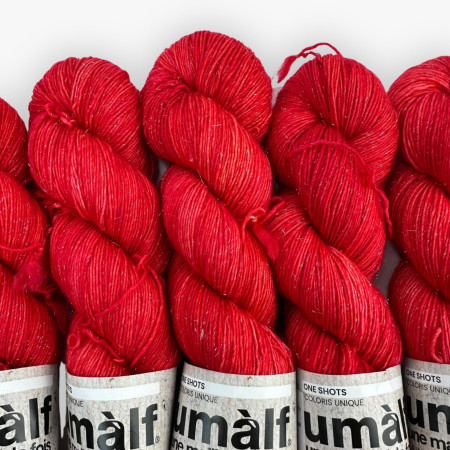 Lucy Shinny – Laine douce fingering avec brillance 100g | Umàlf