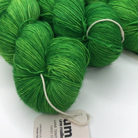 Lucy Loop, fingering wool single ply - Une Maille à la Fois