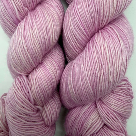 Lucy Loop, fingering wool single ply - Une Maille à la Fois