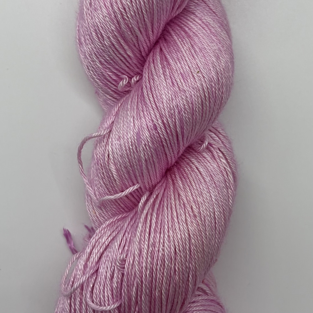 Laine fingering Pure Soie - Une Maille à la Fois