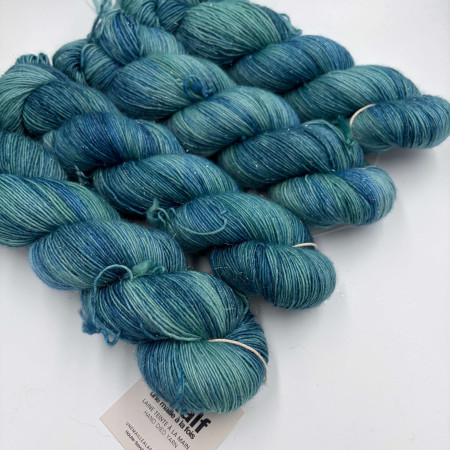 Lucy Loop, fingering wool single ply - Une Maille à la Fois