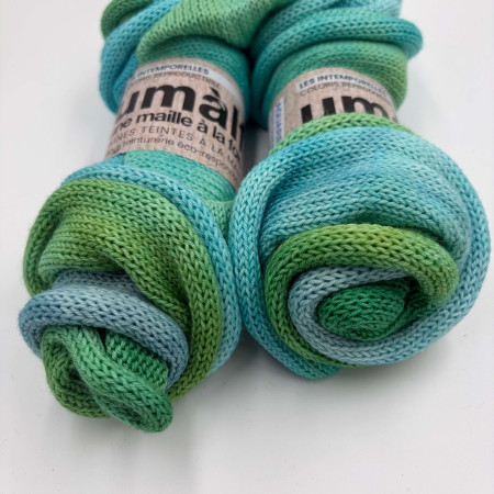 Aquarelle Laine  à chaussette teinte à la main en dégradé Une Maille à la Fois