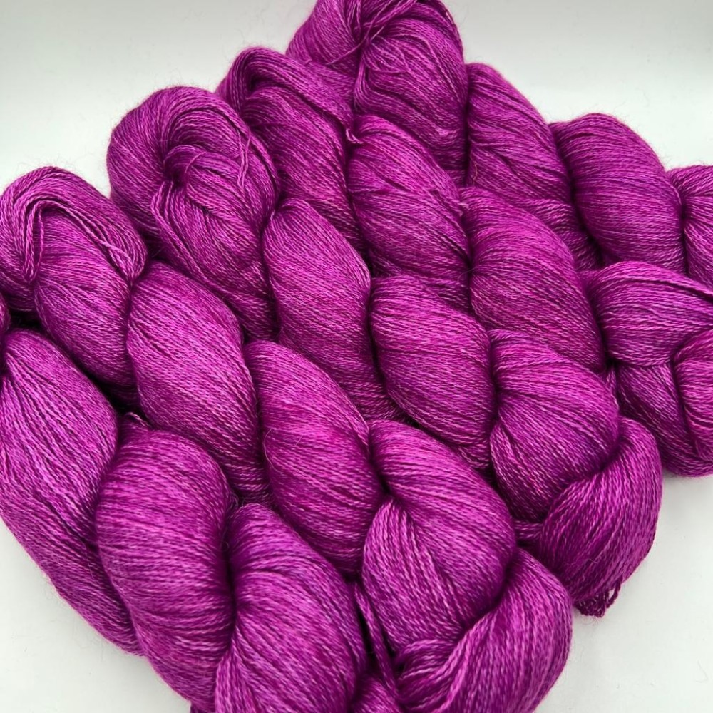 Lace, fil dentelle par excellence, 100% pur baby alpaga bio et équitable