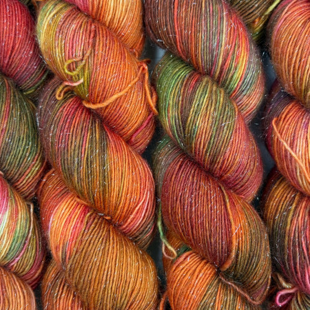 Lucy Loop, fingering wool single ply - Une Maille à la Fois