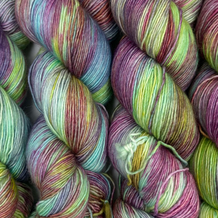 Lucy Loop, fingering wool single ply - Une Maille à la Fois