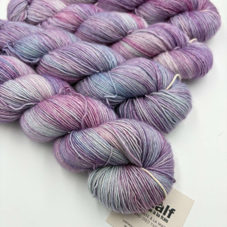 Lucy Loop, fingering wool single ply - Une Maille à la Fois