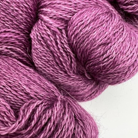 Lace, fil dentelle par excellence, 100% pur baby alpaga bio et équitable