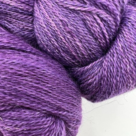 Lace, fil dentelle par excellence, 100% pur baby alpaga bio et équitable