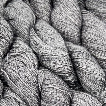 Lace, fil dentelle par excellence, 100% pur baby alpaga bio et équitable