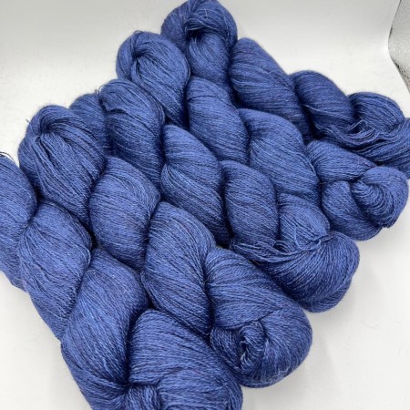 Lace, the lace thread par excellence, 100% pure organic and fair-trade baby alpaca