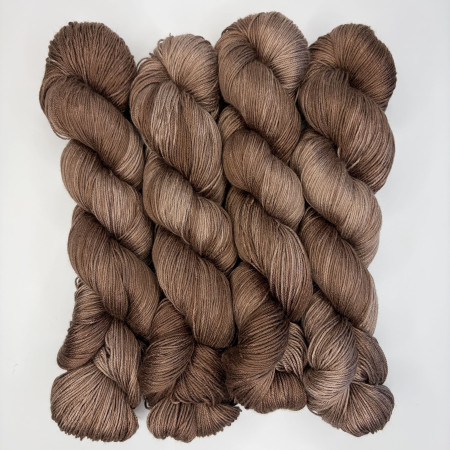 Pure Silk, fingering weight wool - Une Maille à la Fois