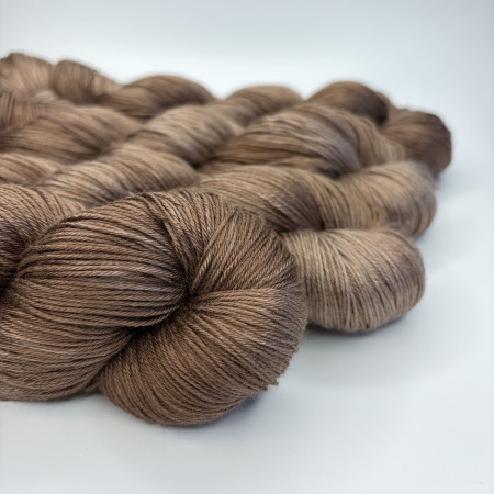 Pure Silk, fingering weight wool - Une Maille à la Fois