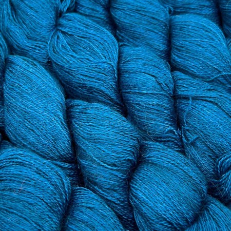 Lace, fil dentelle par excellence, 100% pur baby alpaga bio et équitable