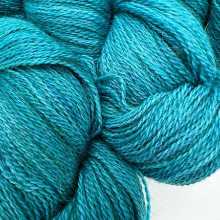 Lace, fil dentelle par excellence, 100% pur baby alpaga bio et équitable