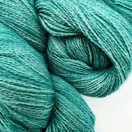 Lace, fil dentelle par excellence, 100% pur baby alpaga bio et équitable