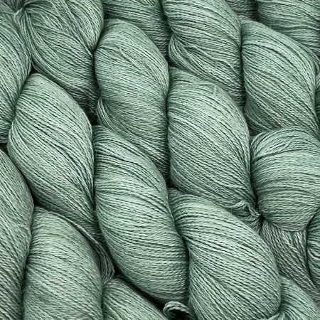 Lace, fil dentelle par excellence, 100% pur baby alpaga bio et équitable