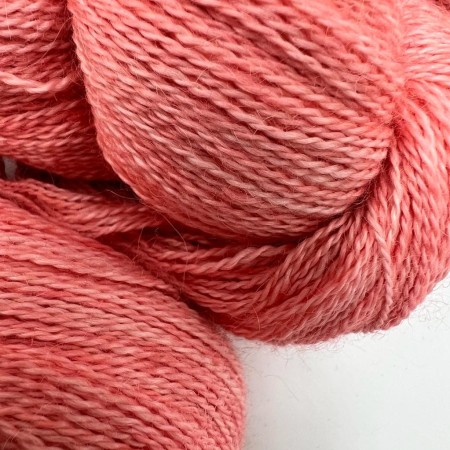 Lace, fil dentelle par excellence, 100% pur baby alpaga bio et équitable