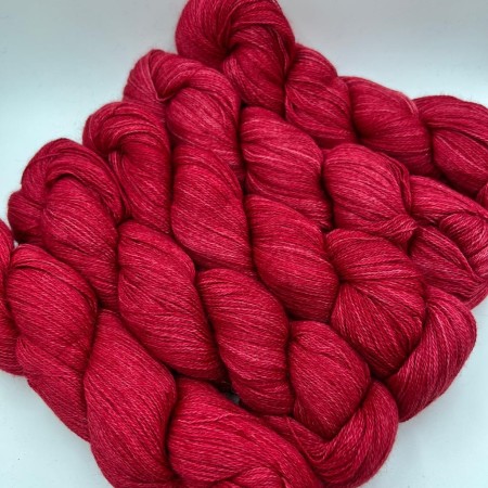 Lace, fil dentelle par excellence, 100% pur baby alpaga bio et équitable